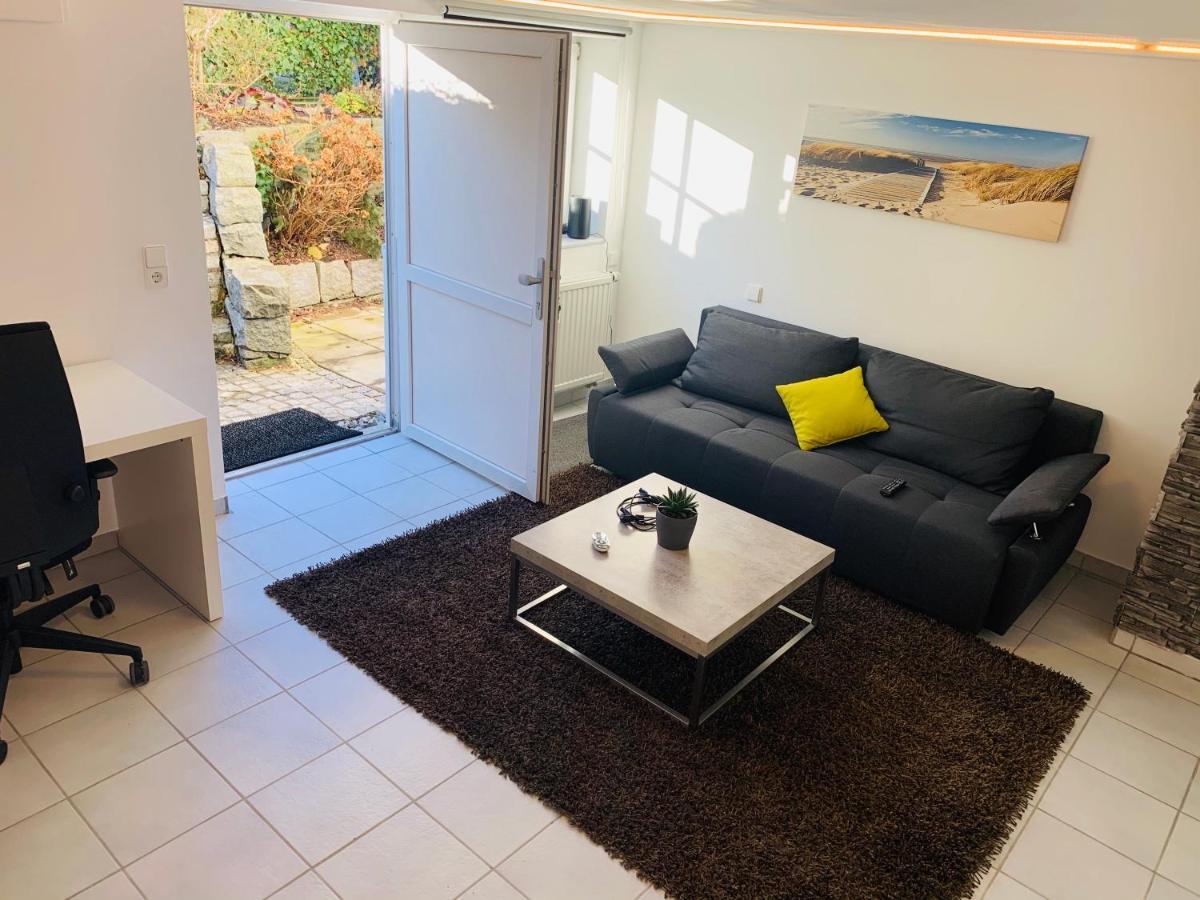 Modernes Apartment Mit Terrasse Und Highspeed Internet Zwischen Aalen Und Schwaebisch Gmuend Goggingen Exterior photo